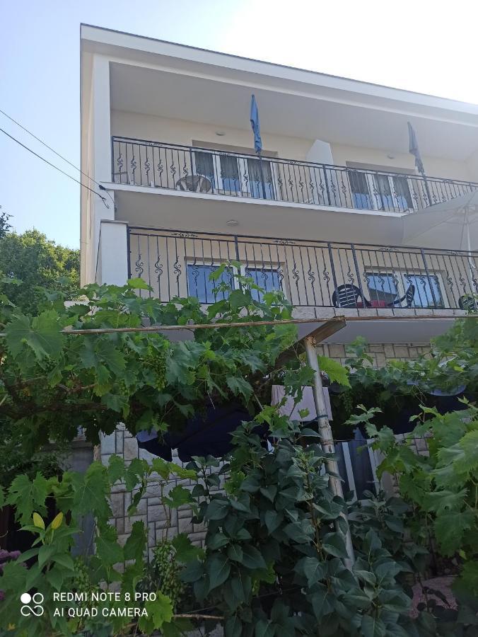 Apartament App Tony Dramalj Zewnętrze zdjęcie